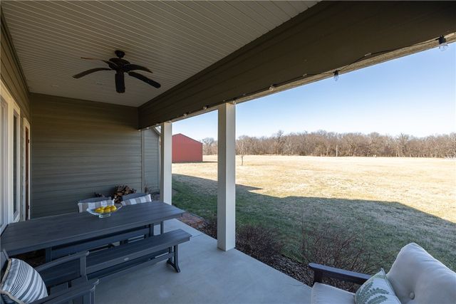 12782 Jimmy Devault Road, Farmington, AR 72730