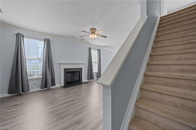 6064 Parkside Circle, Winston-salem, NC 27107