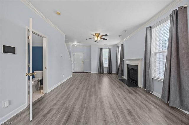 6064 Parkside Circle, Winston-salem, NC 27107