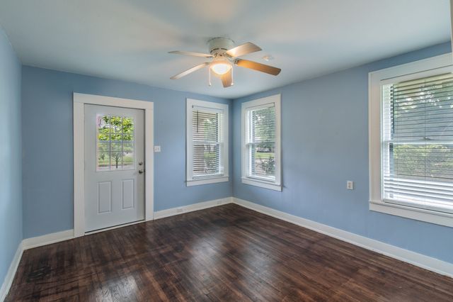900 N 31st Street, Waco, TX 76707
