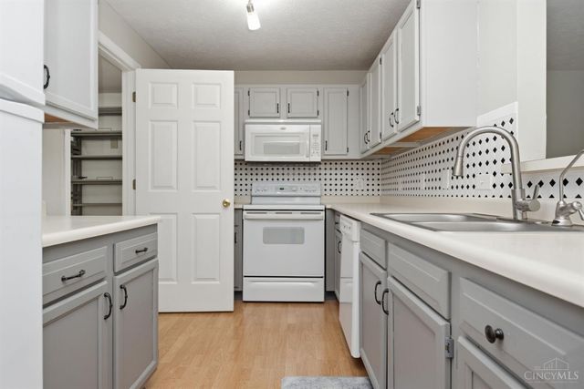 6362 Chimney Ct, Mason, OH 45040