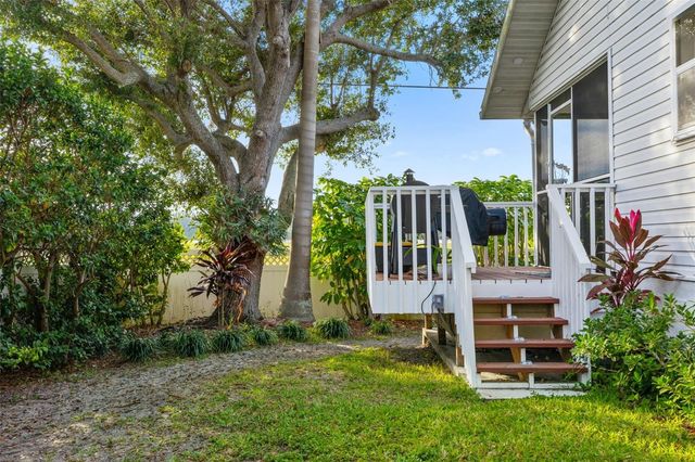 1517 43RD AVE DRIVE W, Palmetto, FL 34221