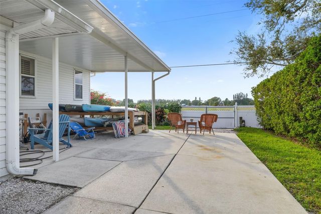 1517 43RD AVE DRIVE W, Palmetto, FL 34221