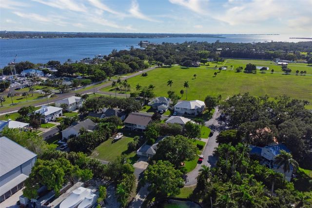 1517 43RD AVE DRIVE W, Palmetto, FL 34221