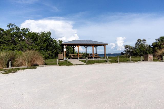 1517 43RD AVE DRIVE W, Palmetto, FL 34221