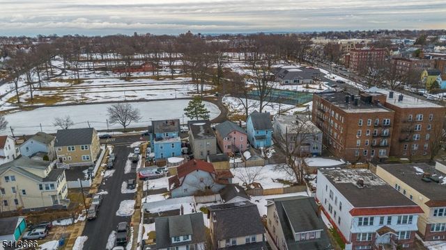 9 Stratford Pl, Irvington Twp., NJ 07111