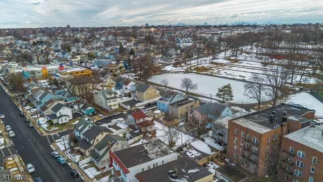 9 Stratford Pl, Irvington Twp., NJ 07111