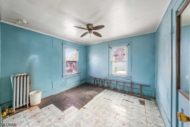 9 Stratford Pl, Irvington Twp., NJ 07111