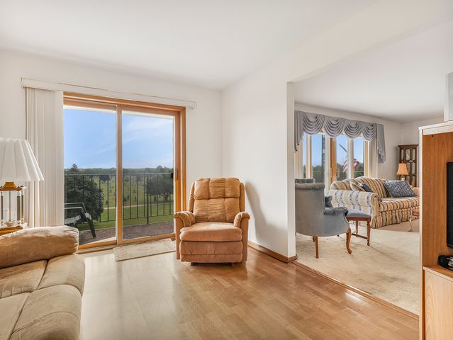 6800 N Harlem Avenue 501, Chicago, IL 60631