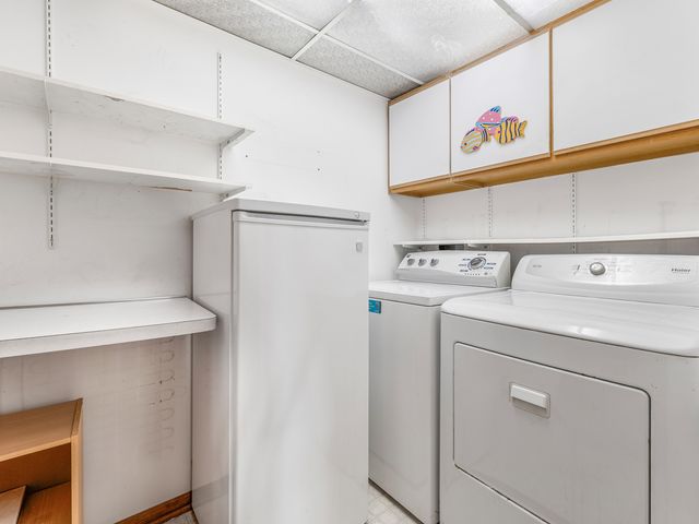 6800 N Harlem Avenue 501, Chicago, IL 60631