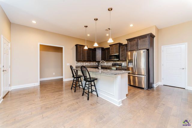 109 Sasanqua Drive, Warner Robins, GA 31088