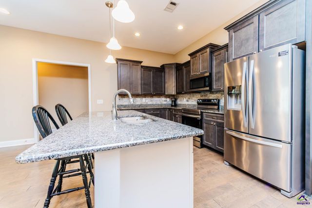 109 Sasanqua Drive, Warner Robins, GA 31088