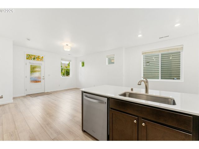 7123 Ne 154th Ave, Vancouver, WA 98682