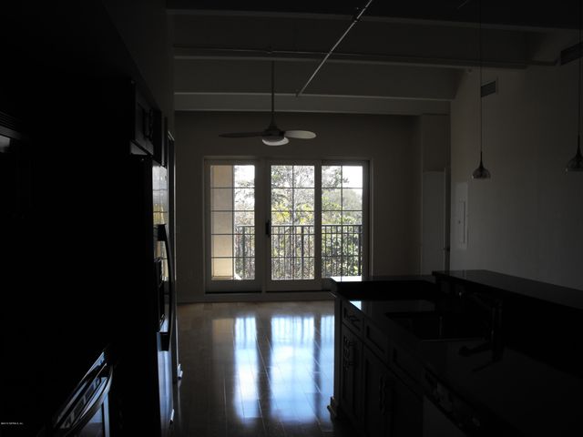 1661 RIVERSIDE Avenue 402, Jacksonville, FL 32204