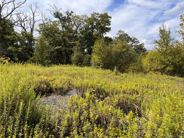 31 Ridgecrest Road, Lake Peekskill, NY 10537