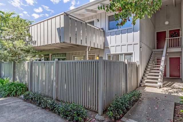 255 S Rengstorff Avenue 139, Mountain View, CA 94040
