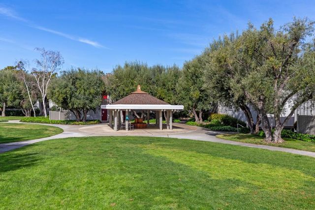 255 S Rengstorff Avenue 139, Mountain View, CA 94040