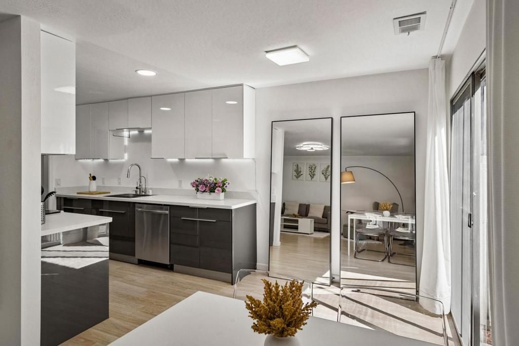 255 S Rengstorff Avenue 139, Mountain View, CA 94040