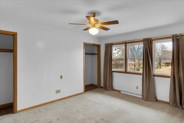 1636 Whitney Boulevard, Belvidere, IL 61008