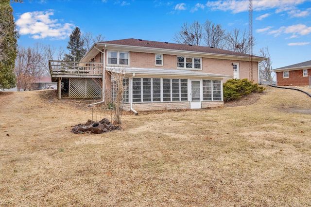 1636 Whitney Boulevard, Belvidere, IL 61008