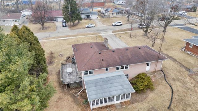 1636 Whitney Boulevard, Belvidere, IL 61008