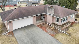 1636 Whitney Boulevard, Belvidere, IL 61008