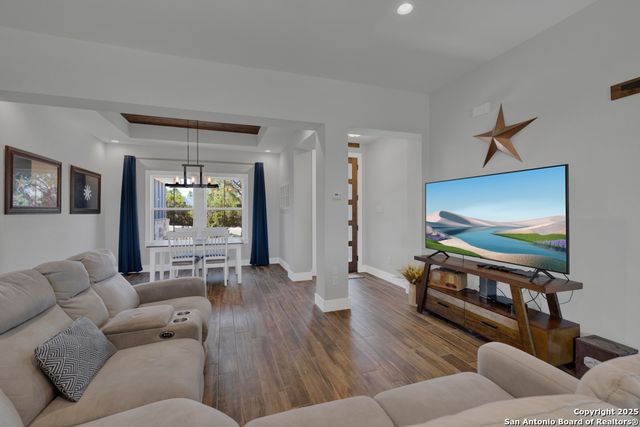 315 Hilltop, New Braunfels, TX 78132