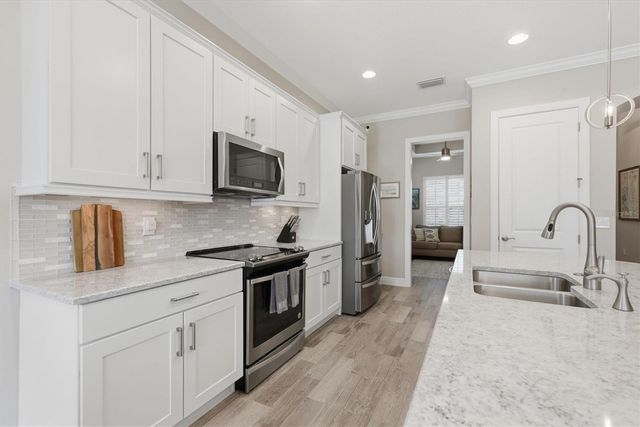 10399 MEDJOOL DRIVE, Venice, FL 34293