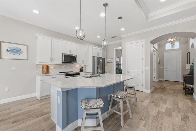 10399 MEDJOOL DRIVE, Venice, FL 34293