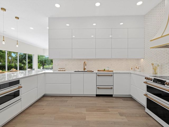 1707 CARIBBEAN DRIVE, Sarasota, FL 34231