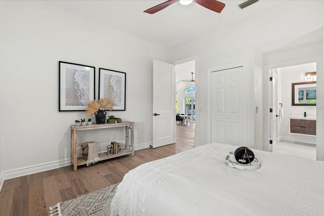 1707 CARIBBEAN DRIVE, Sarasota, FL 34231