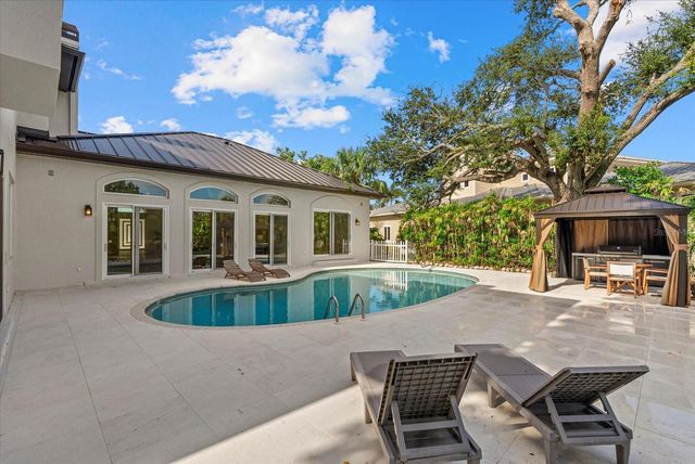 1707 CARIBBEAN DRIVE, Sarasota, FL 34231