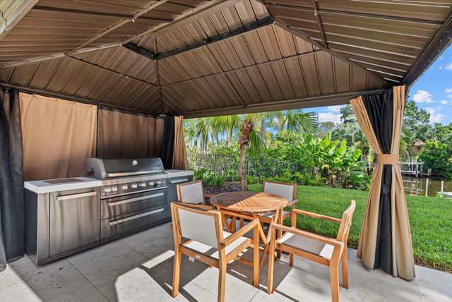 1707 CARIBBEAN DRIVE, Sarasota, FL 34231