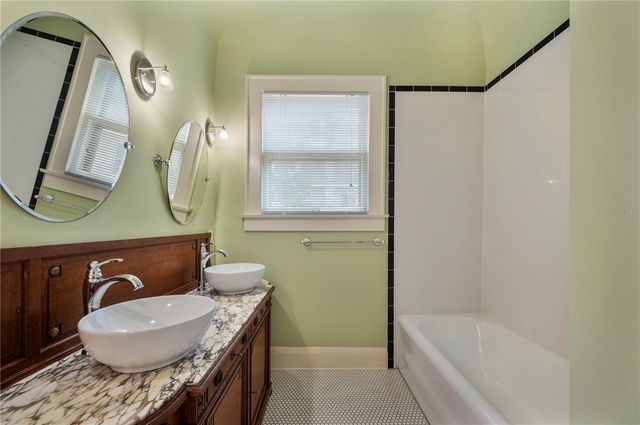 832 SUCCESS AVENUE, Lakeland, FL 33801