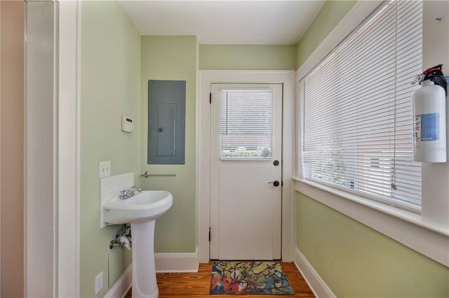 832 SUCCESS AVENUE, Lakeland, FL 33801