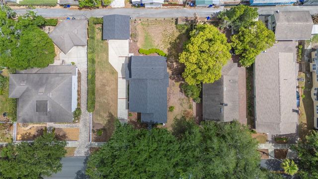 832 SUCCESS AVENUE, Lakeland, FL 33801