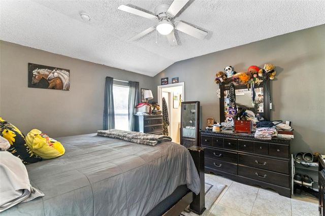 941 WILMINGTON DRIVE, Deltona, FL 32725
