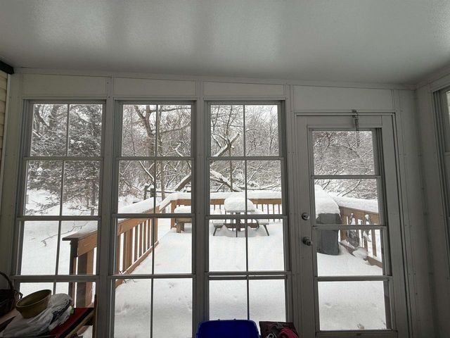 8 Old Buck Court, Baraboo, WI 53913