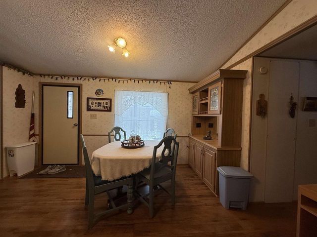 8 Old Buck Court, Baraboo, WI 53913