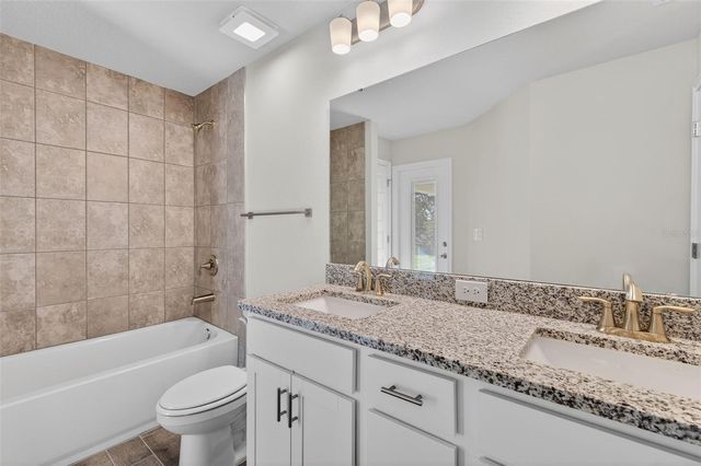 36951 HIDDEN VIEW, Dade City, FL 33523