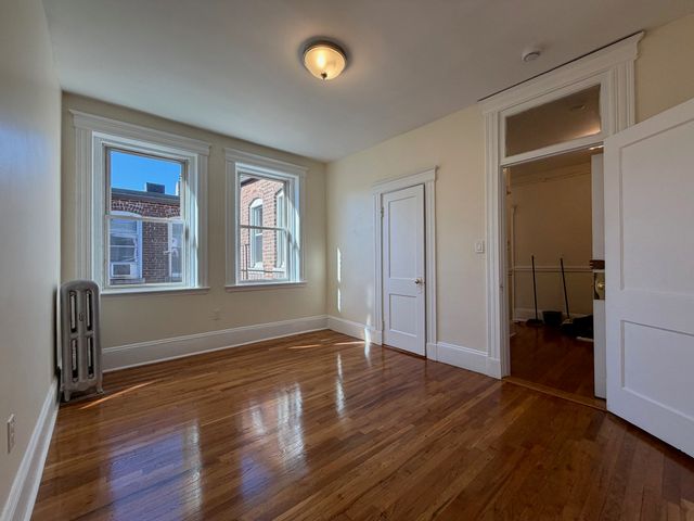 1125 Commonwealth Ave. 40, Boston, MA 02134
