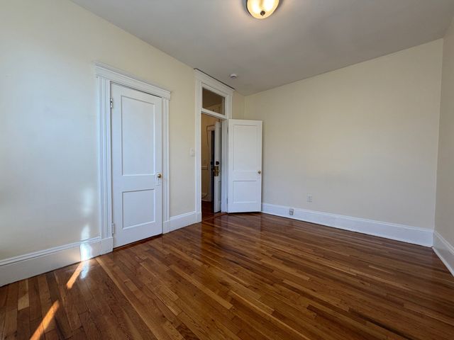 1125 Commonwealth Ave. 40, Boston, MA 02134
