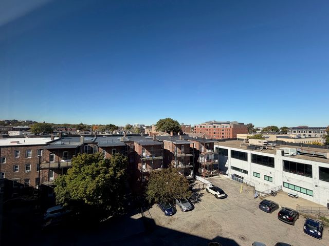 1125 Commonwealth Ave. 40, Boston, MA 02134