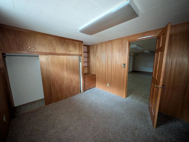 824 W 4th Ave, Dickinson, ND 58601