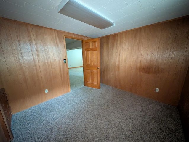 824 W 4th Ave, Dickinson, ND 58601