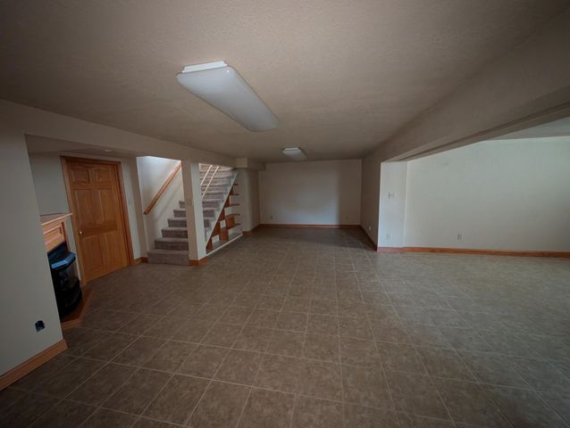 824 W 4th Ave, Dickinson, ND 58601