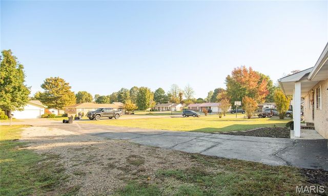 103 Boucher Street, Dexter, MO 63841