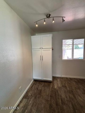 909 N REVERE Street F, Mesa, AZ 85201