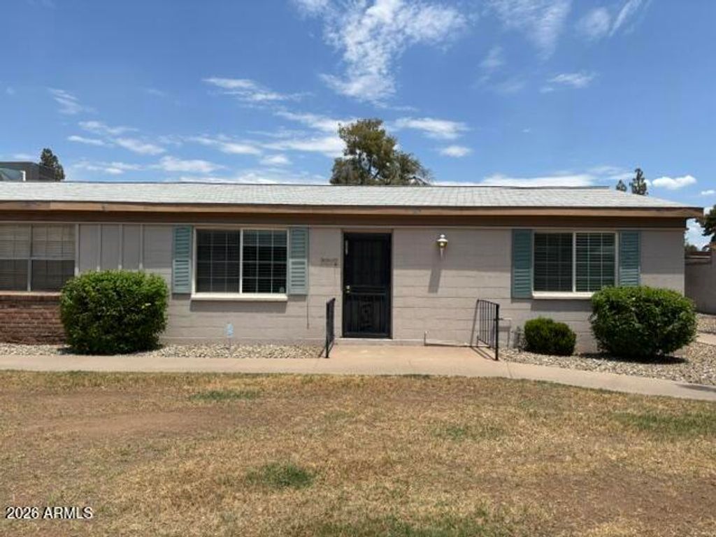 909 N REVERE Street F, Mesa, AZ 85201