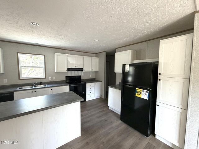 103 Bell Avenue, Appalachia, VA 24216